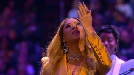 Beyoncé’s Elegant Nail Styles – Classy Ideas for Every Event